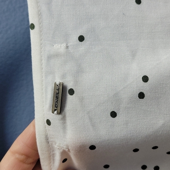 Nwt O'neill WYNDE DOT white and black boxy top - Picture 11 of 12